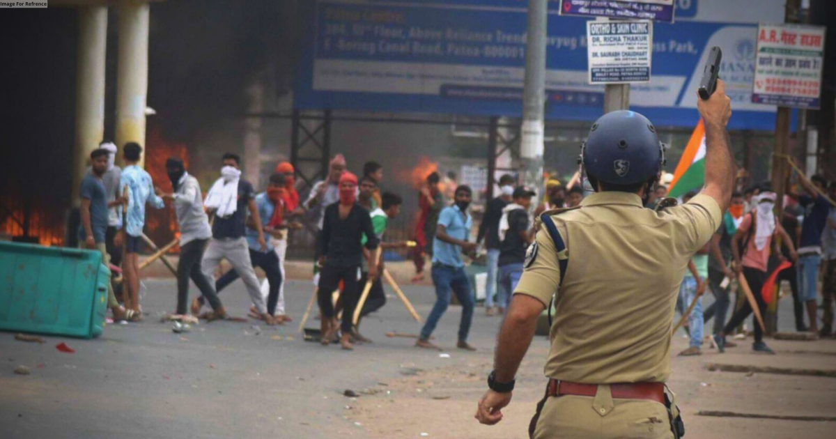 Bihar govt bans internet services in Bagada after clash between groups